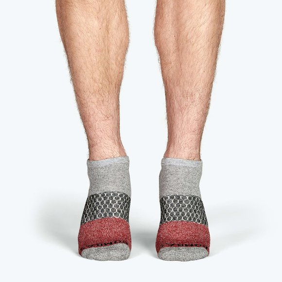 NEW! Red Gray Bombas Men's Ankle Socks Medium - Picture 2 of 4